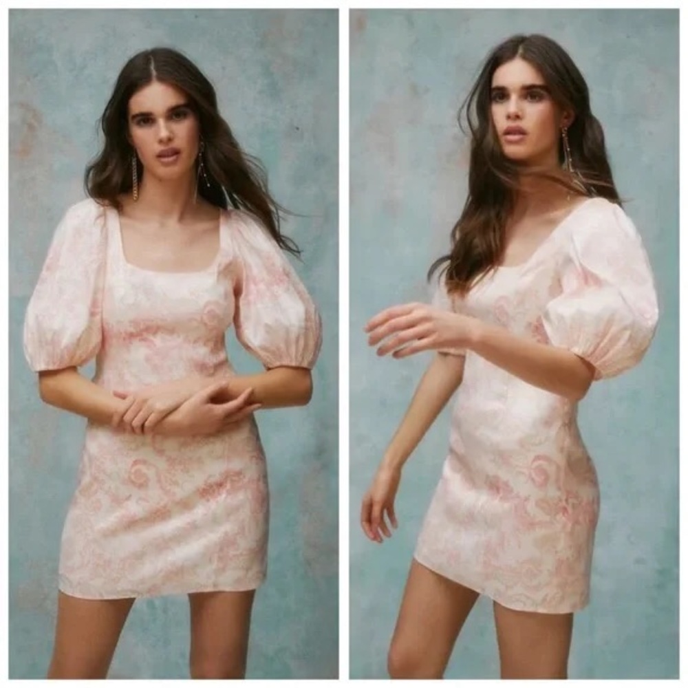 Laura Ashley X urban outfitters floral puff sleeve dress creme NEW